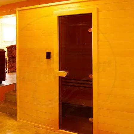 Guest house Salamander 3*