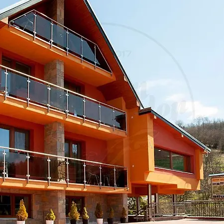 Salamander 3* Terchova